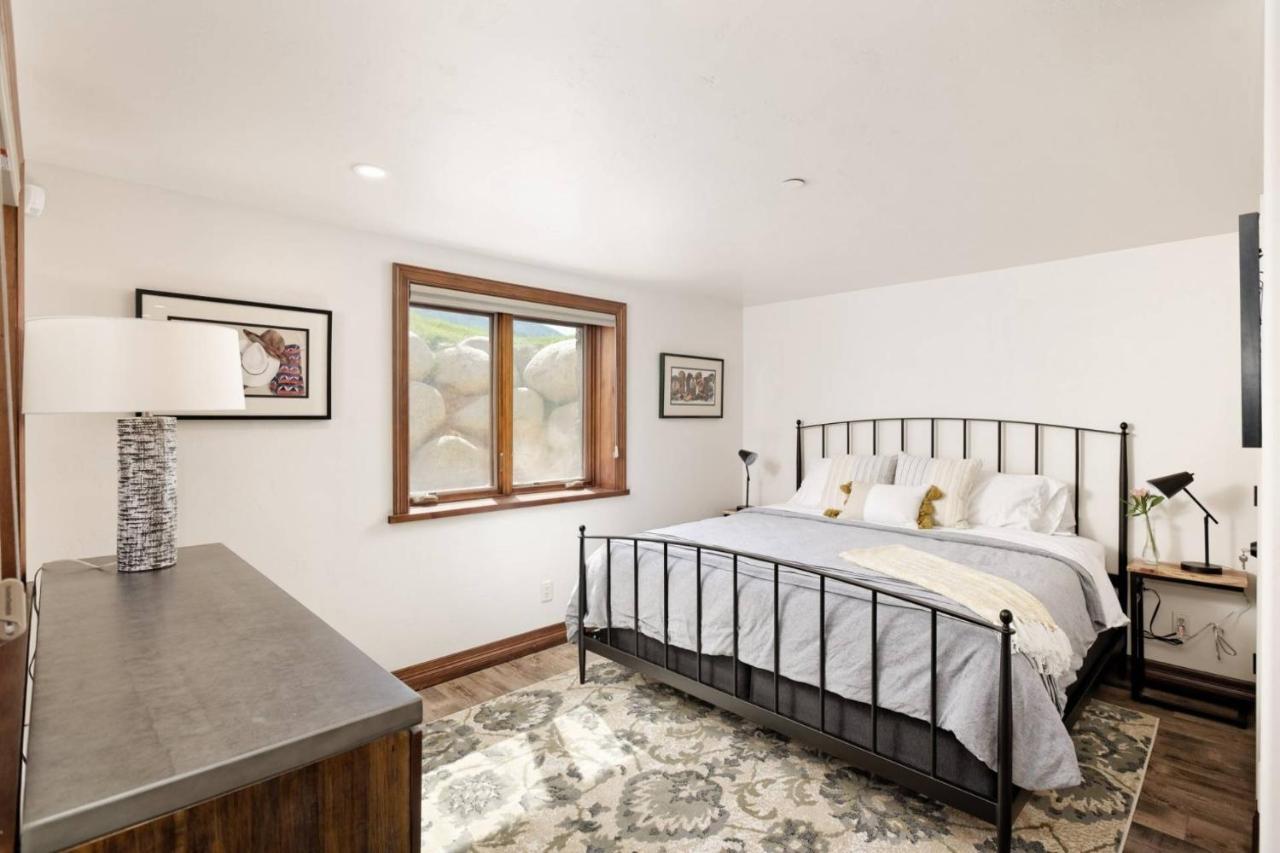 Chaparral Aspen Ranch Cabin Woody Creek エクステリア 写真